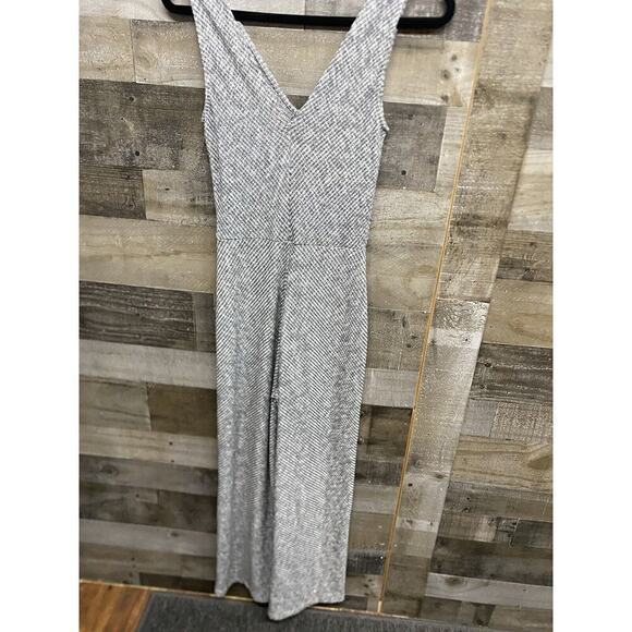GAP Softspun V-Neck Wide-Leg Jumpsuit in Light Grey Marl Size X Small Lounge - Picture 5 of 7